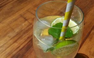 Hugo, Holler , Holunderblte, Hollerblütensirup, Holunderblütensirup, siruo, rezept, lecker, frisch, Sommer