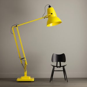 Anglepoise Lamp, Lampe Design, Klassiker, Designklassiker, George Carwardine, Briefmarke, Stamp, Großbritanien, Greatbritain, Geschichte, Idee, Entstehung, alt und neu, Erfinder, Erfindung,