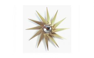 Designklassiker Ball Clock von George Nelson, Vitra, Uhr, Sunburst, Wand, Büro, Wohnzimmer, flur, Design Interior Interirordesign, Innenarchitektur, bunt, schlicht, modern, klassisch